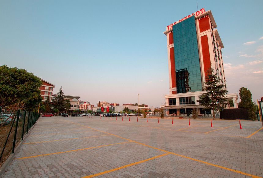 Casaba otoparkı bina ve çevre